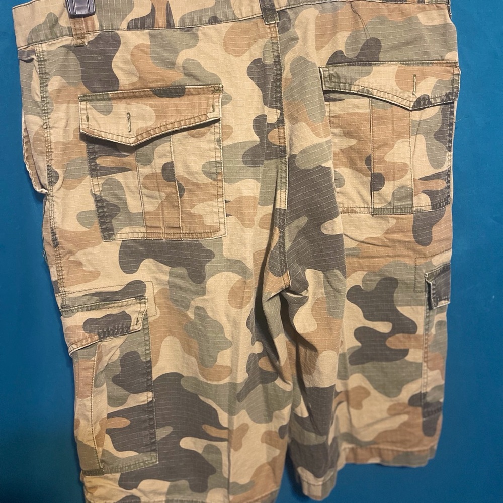 Men's Camouflage Cargo Shorts